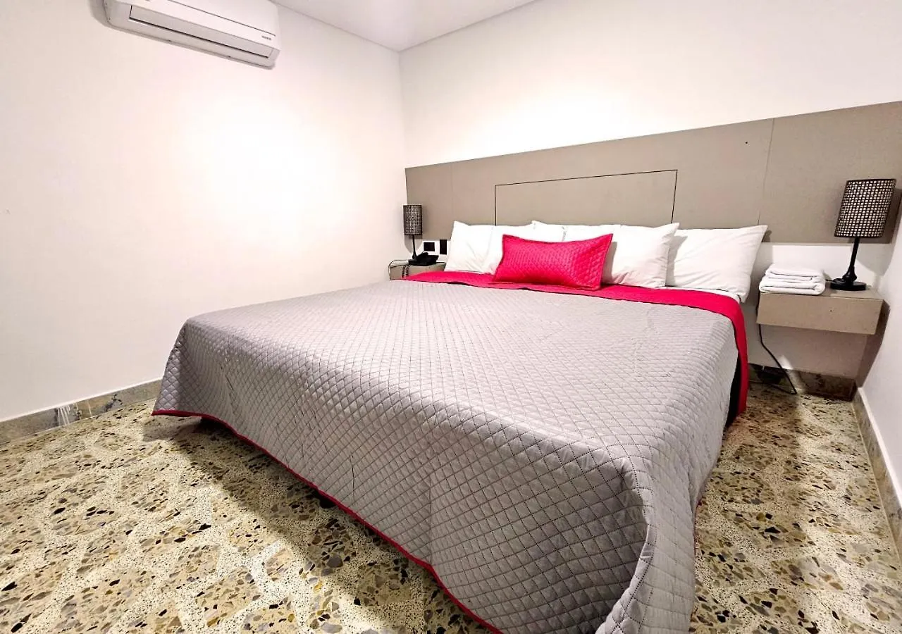 Hotel Ofix Medellín Kolombiya