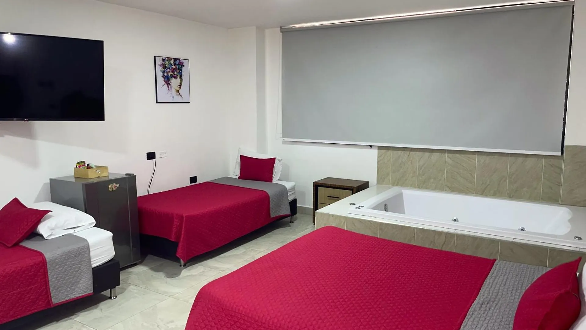 Hotel Ofix Medellín 3*,  Kolombiya