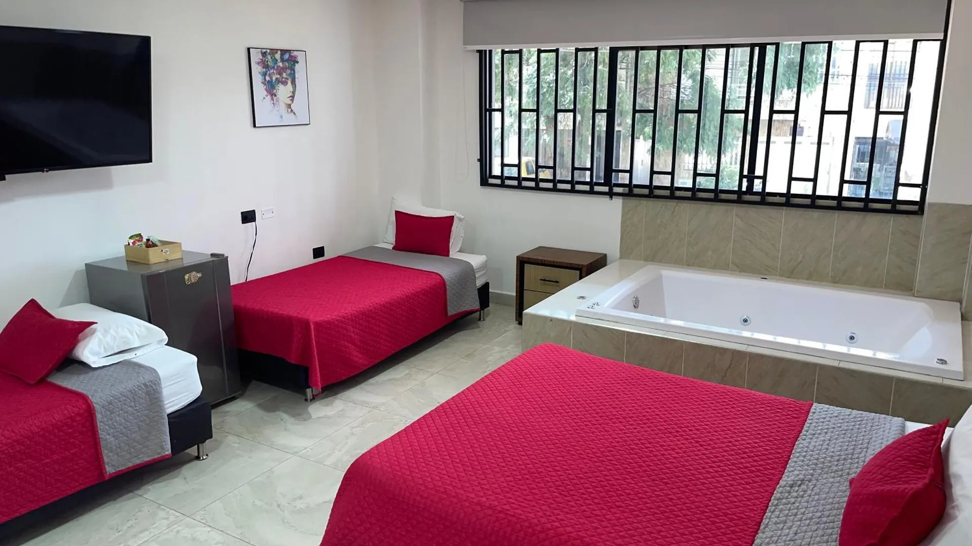 Hotel Ofix Medellín Kolombiya