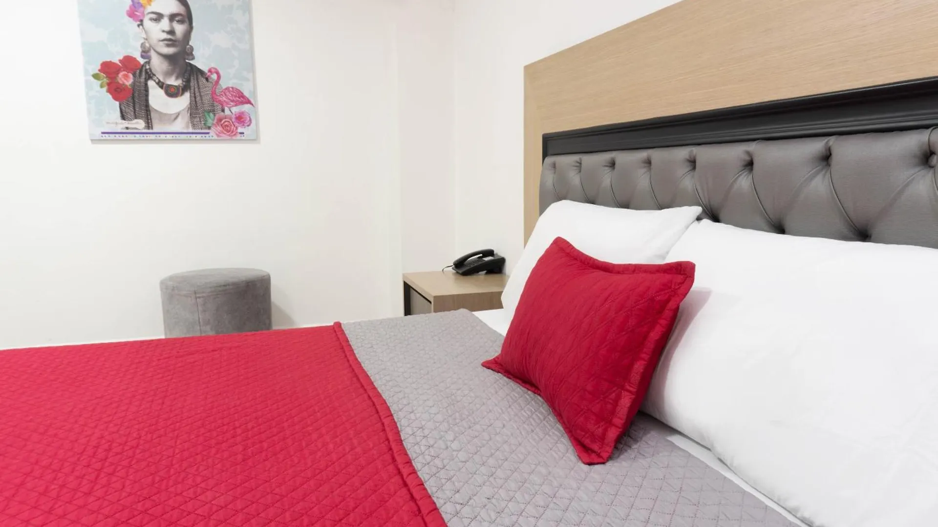 Hotel Ofix Medellín