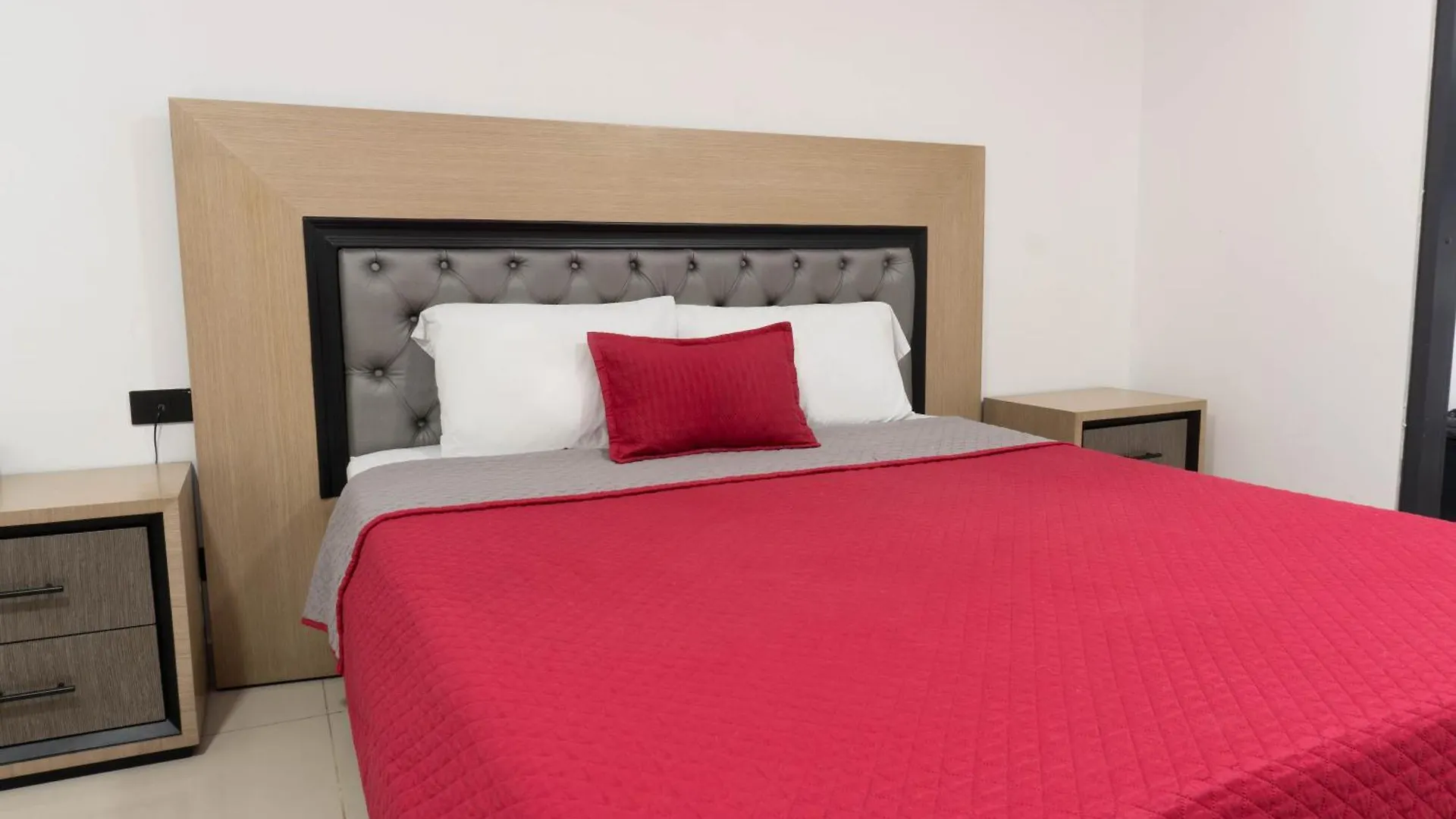 Hotel Ofix Medellín