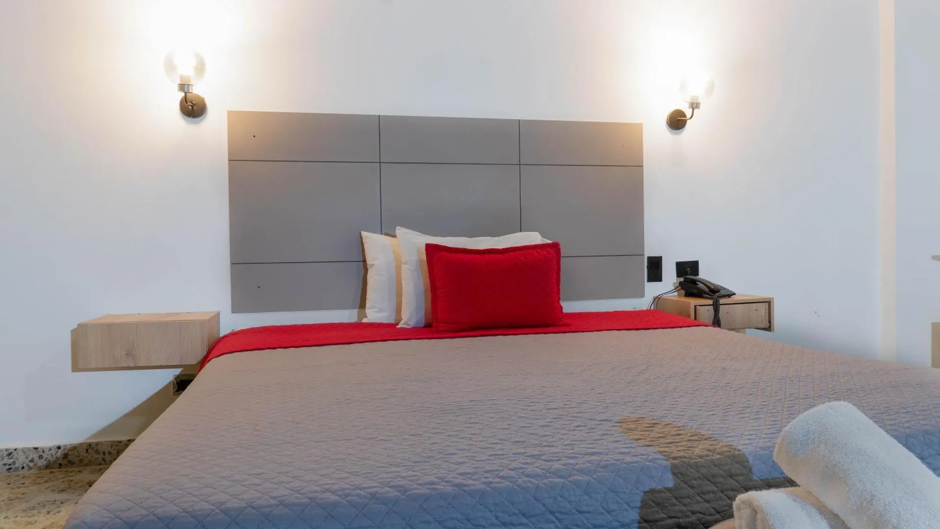 Hotel Ofix Medellín 3*,