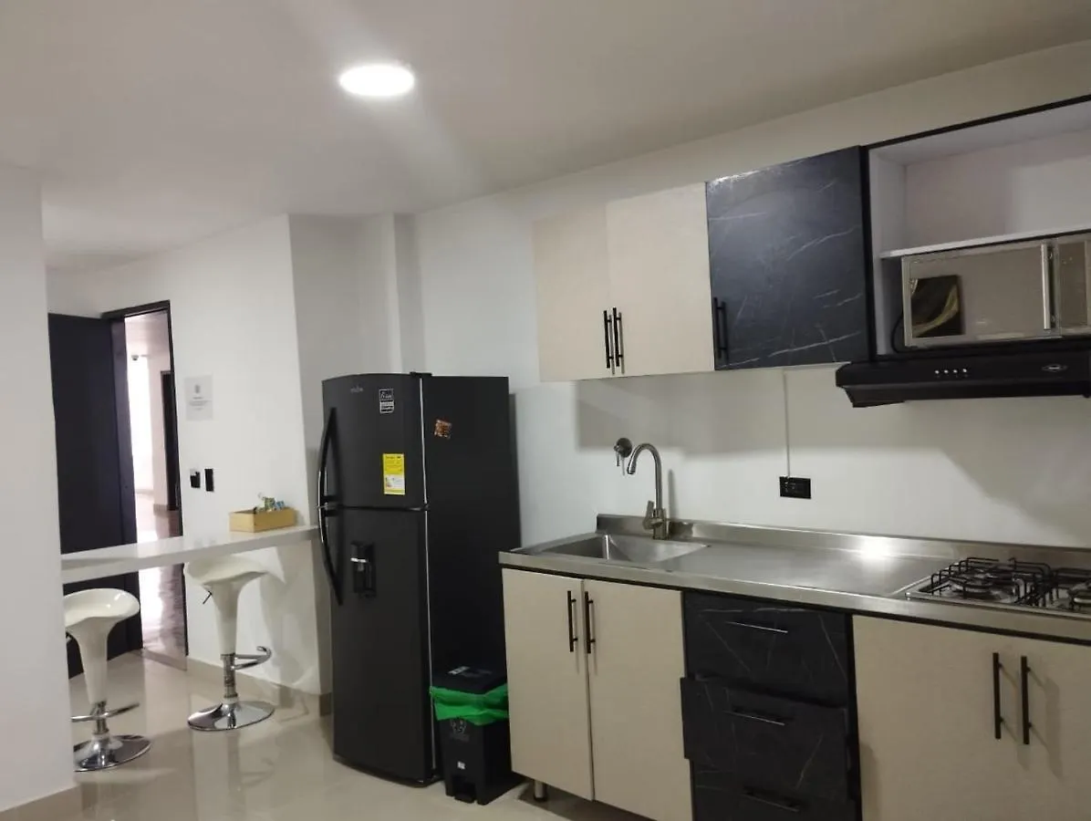 Hotel Ofix Μεντεγίν