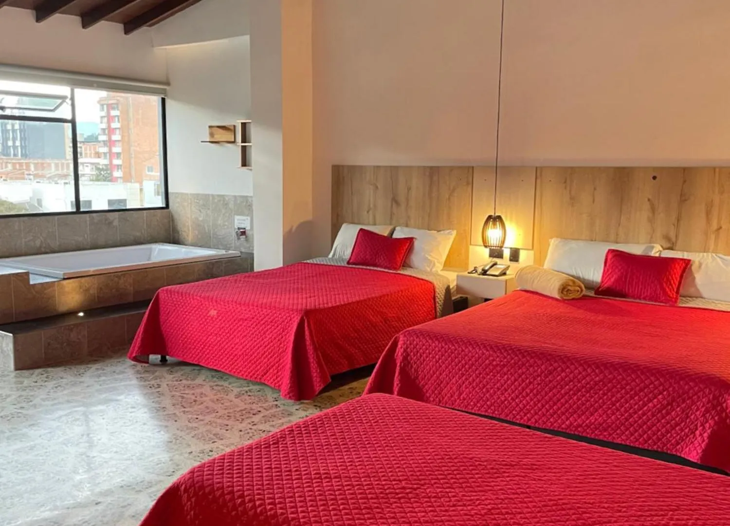 Hotel Ofix Μεντεγίν